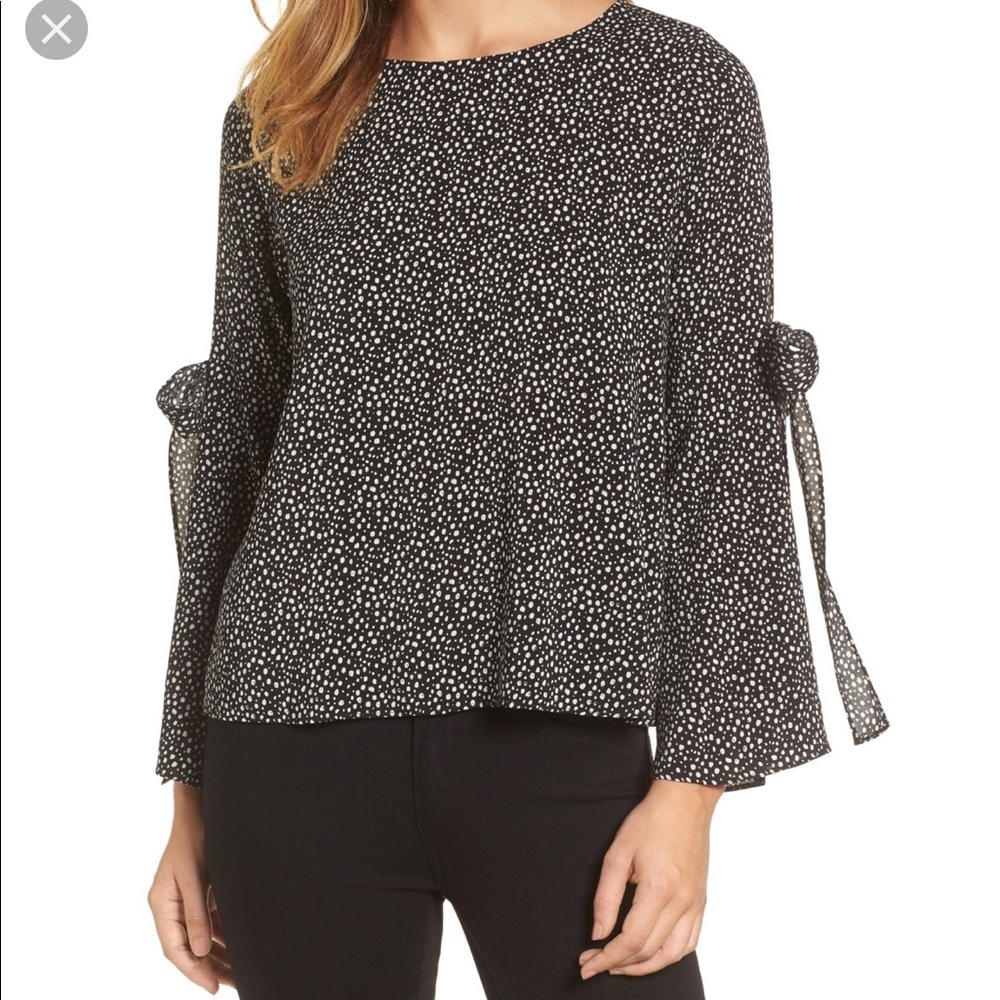 VELVET BY GRAHAM & SPENCER Printed Blouse XS